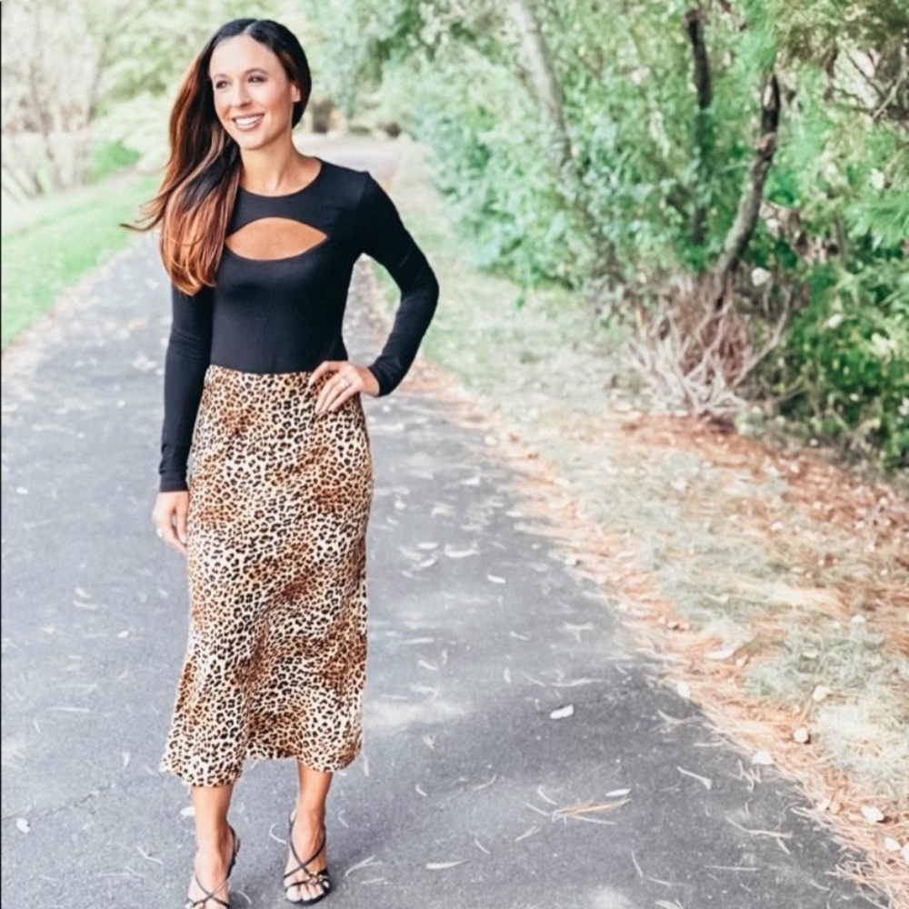 Audrey 3 + 1 leopard print skirt